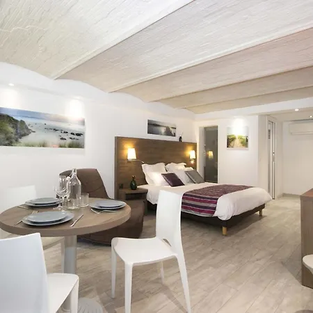 Cailloux Apartment Saint-Cyr-sur-Mer Exterior photo